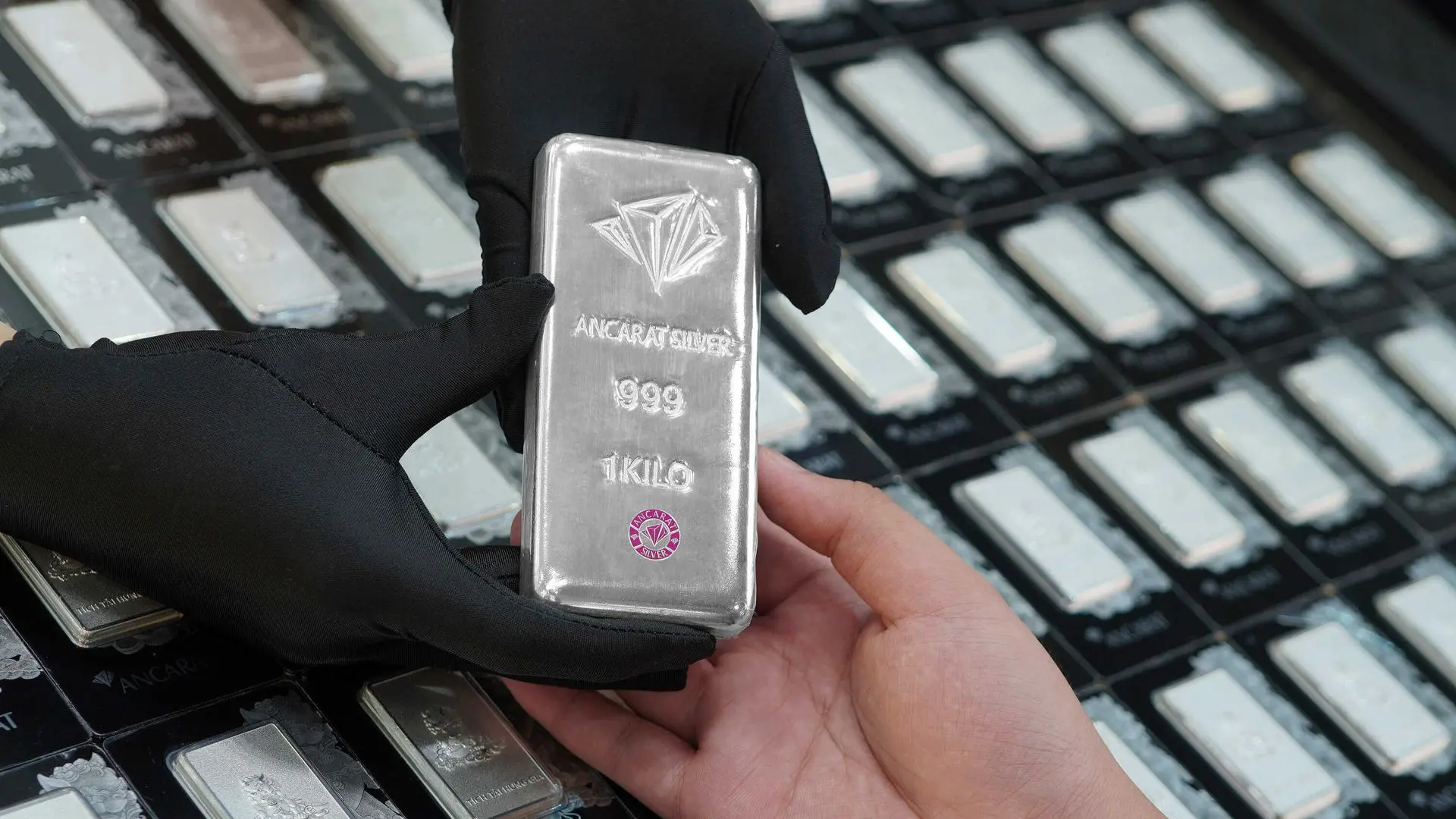 Tích trữ bạc rất tốt nhưng nên có chiến lược đúng ngay từ đầu Xu hướng tích trữ bạc