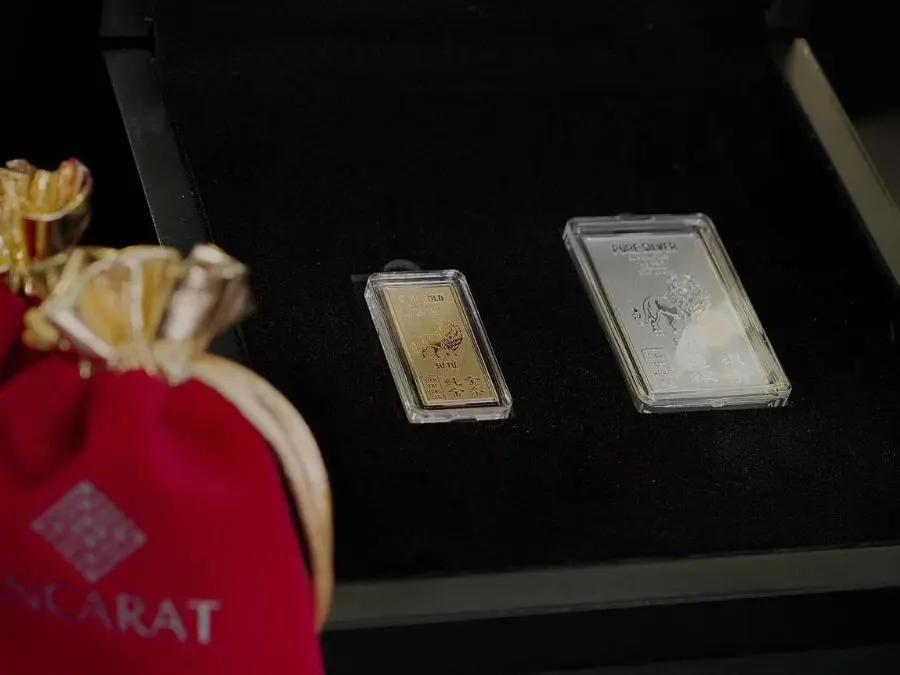Bạc và vàng dạng miếng, thỏi là hình thức phổ biến nhất Hướng dẫn đầu tư vàng và bạc hiệu quả