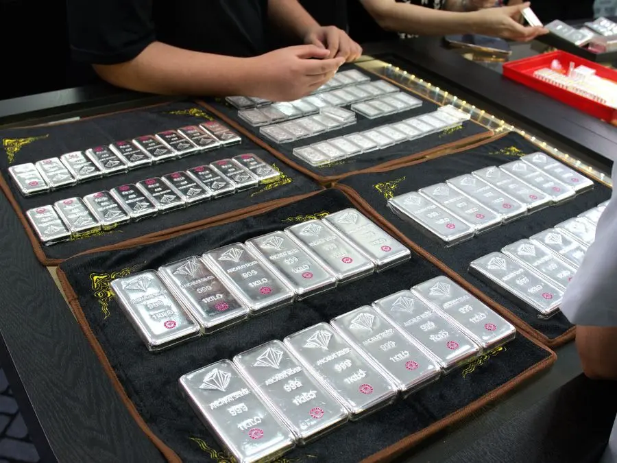 Bạc miếng hoàn toàn có thể bán lại được và bán lại với giá cao bạc miếng có bán lại được không