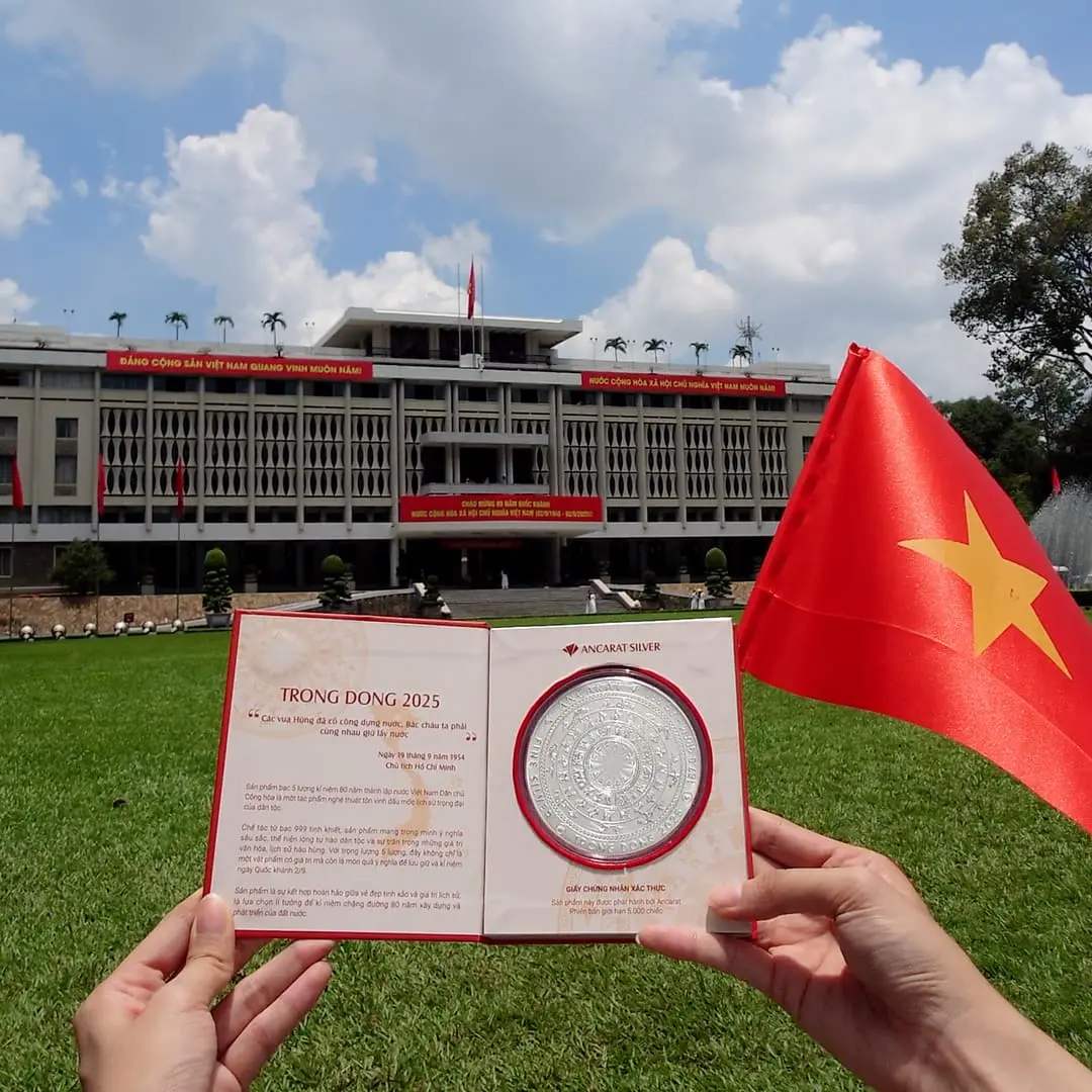 bạc miếng Ngày Độc Lập bạc miếng Ngày Độc Lập