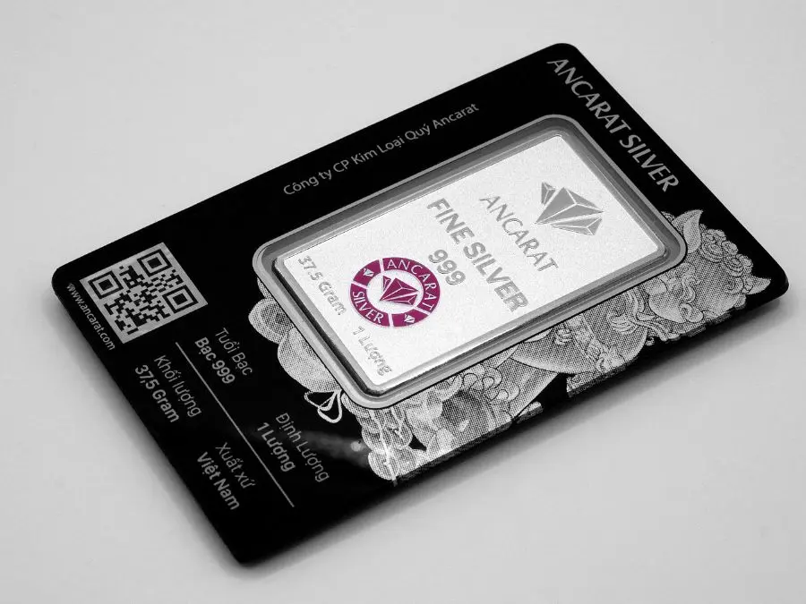 Bạc bị đen là phản ứng hóa học tự nhiên Cách bảo quản bạc