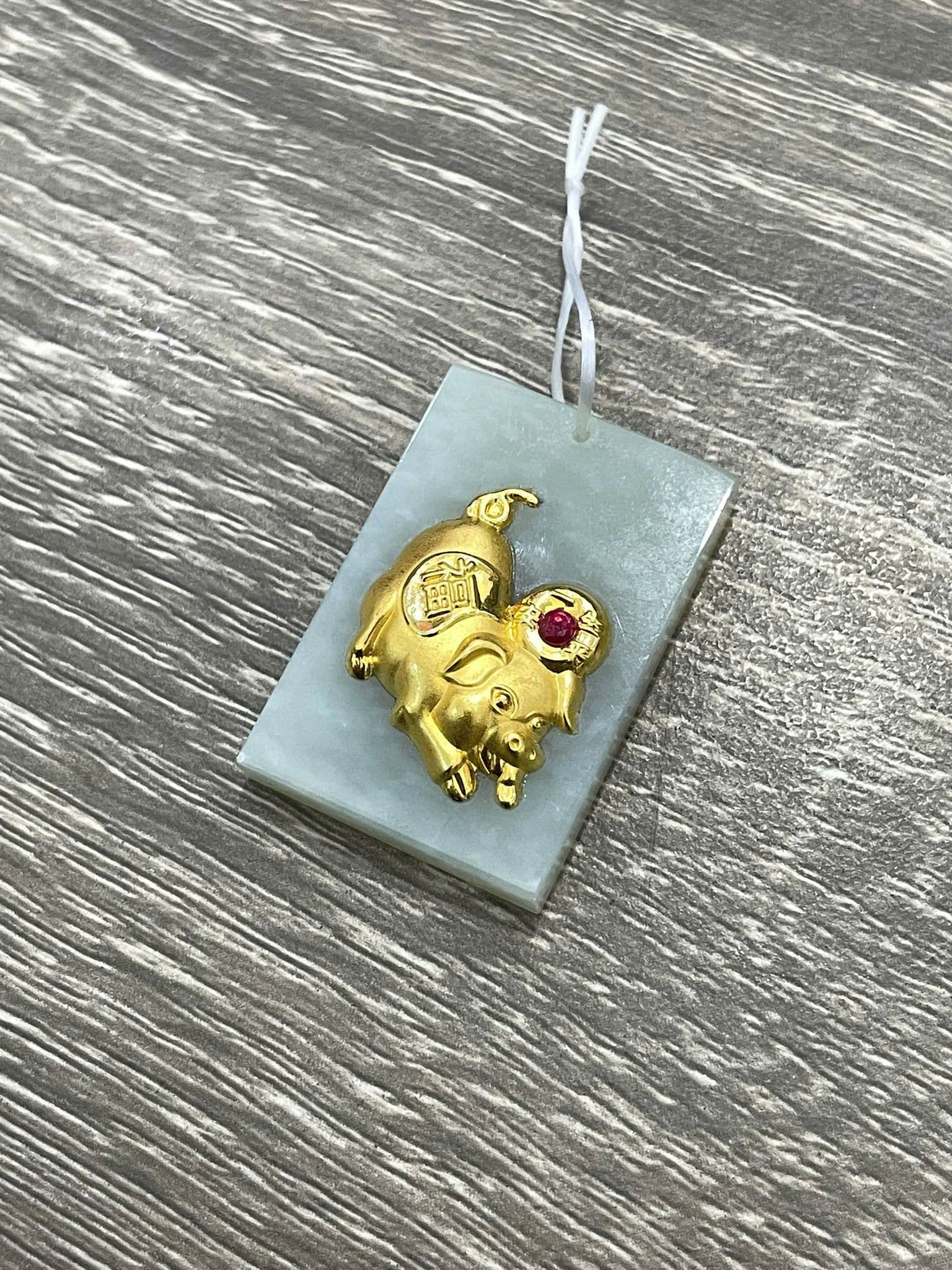 Mặt Dây Ngọc Phỉ Thúy Dát Vàng 24K 12 Con Giáp ANCARAT