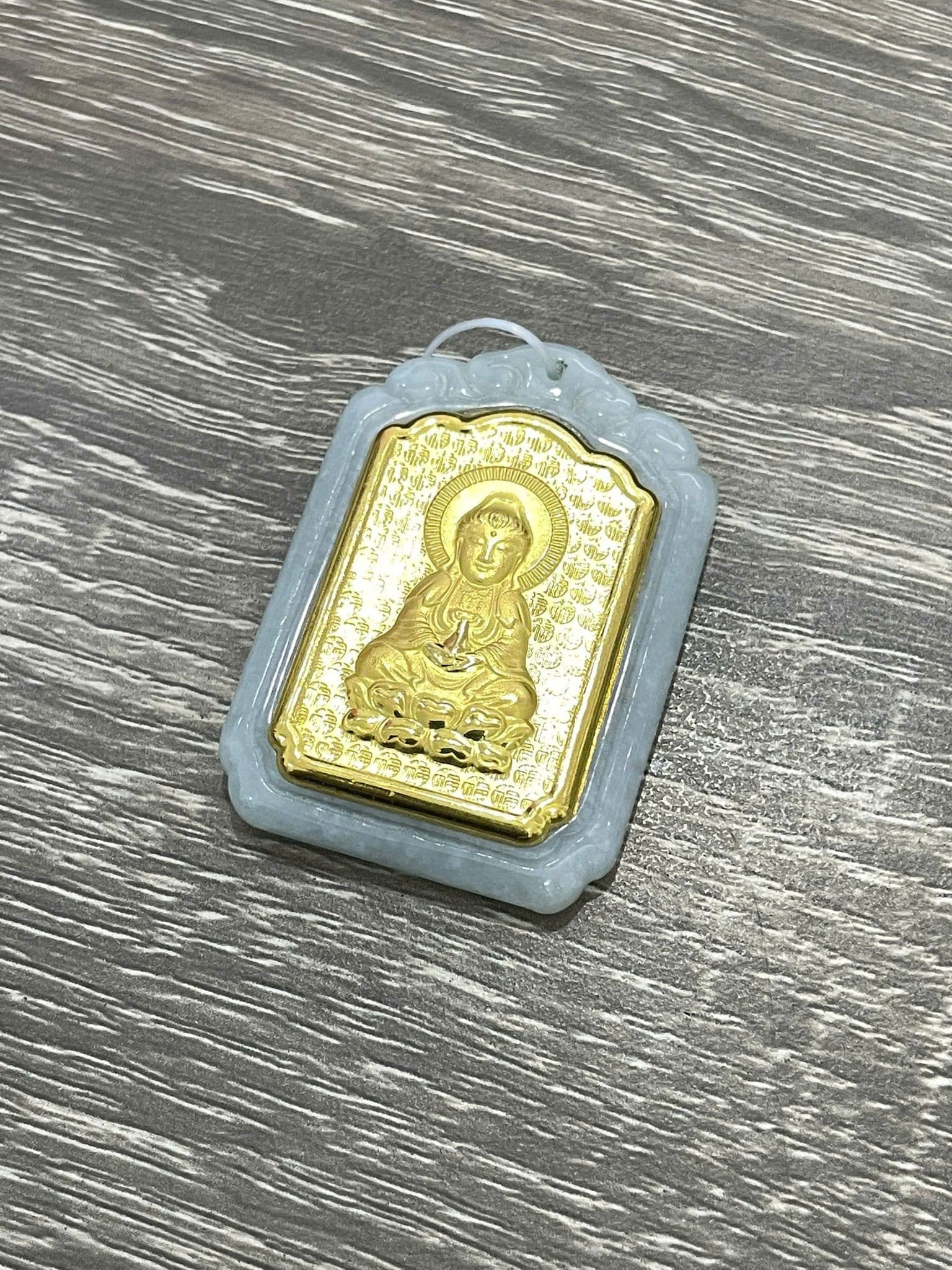 Mặt dây ngọc phỉ thúy dát vàng 24K Bài Vị Quan Âm ANCARAT