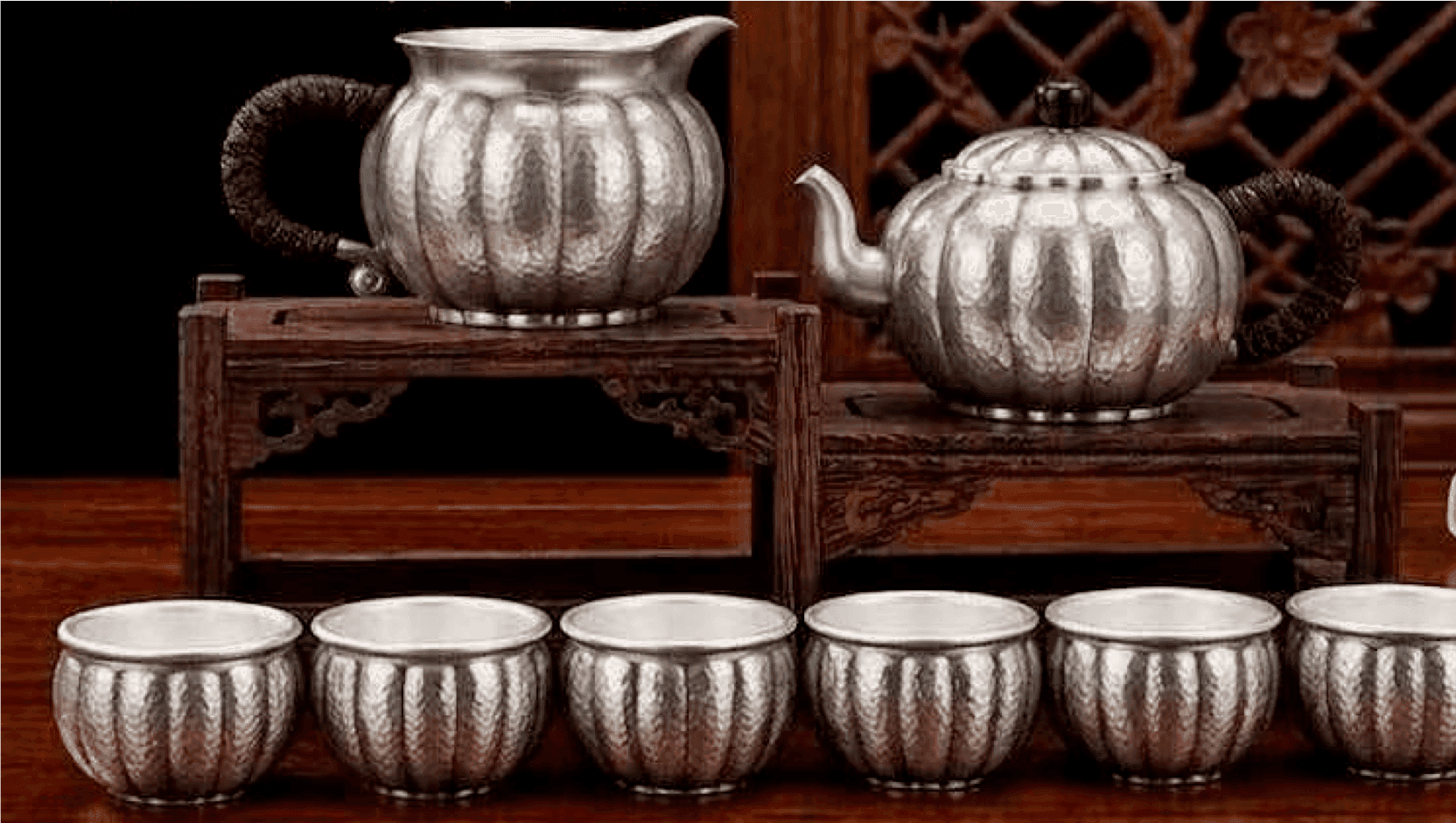 Tiền công Bộ ấm chén bạc 999 Kim Qua Mãn Phúc (Đi kèm sản phẩm chính)