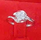 Nhẫn kiểu 18k đính đá