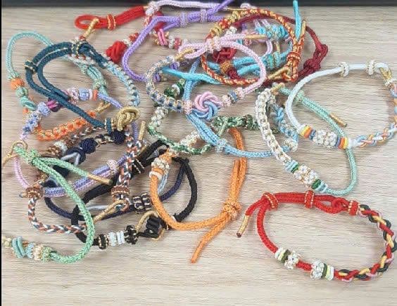 Vòng Tay Tết Chỉ Phối Màu ANCARAT