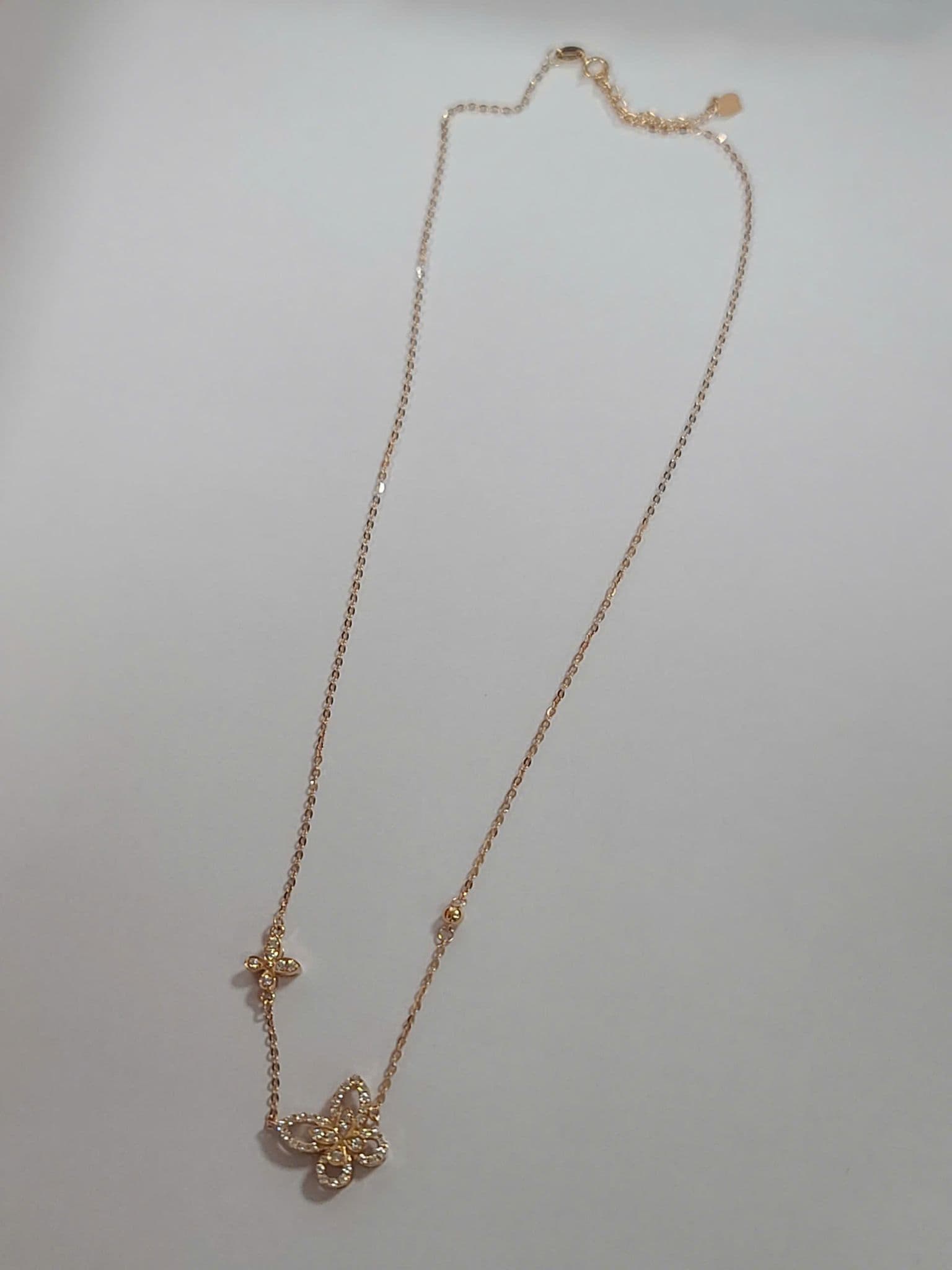 Dây Chuyền Vàng 18K Hồ Điệp Đính Đá ANCARAT