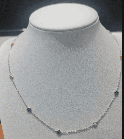 Dây Chuyền Vàng 18K Golden Leaf 9 Hoa 5 Cánh ANCARAT