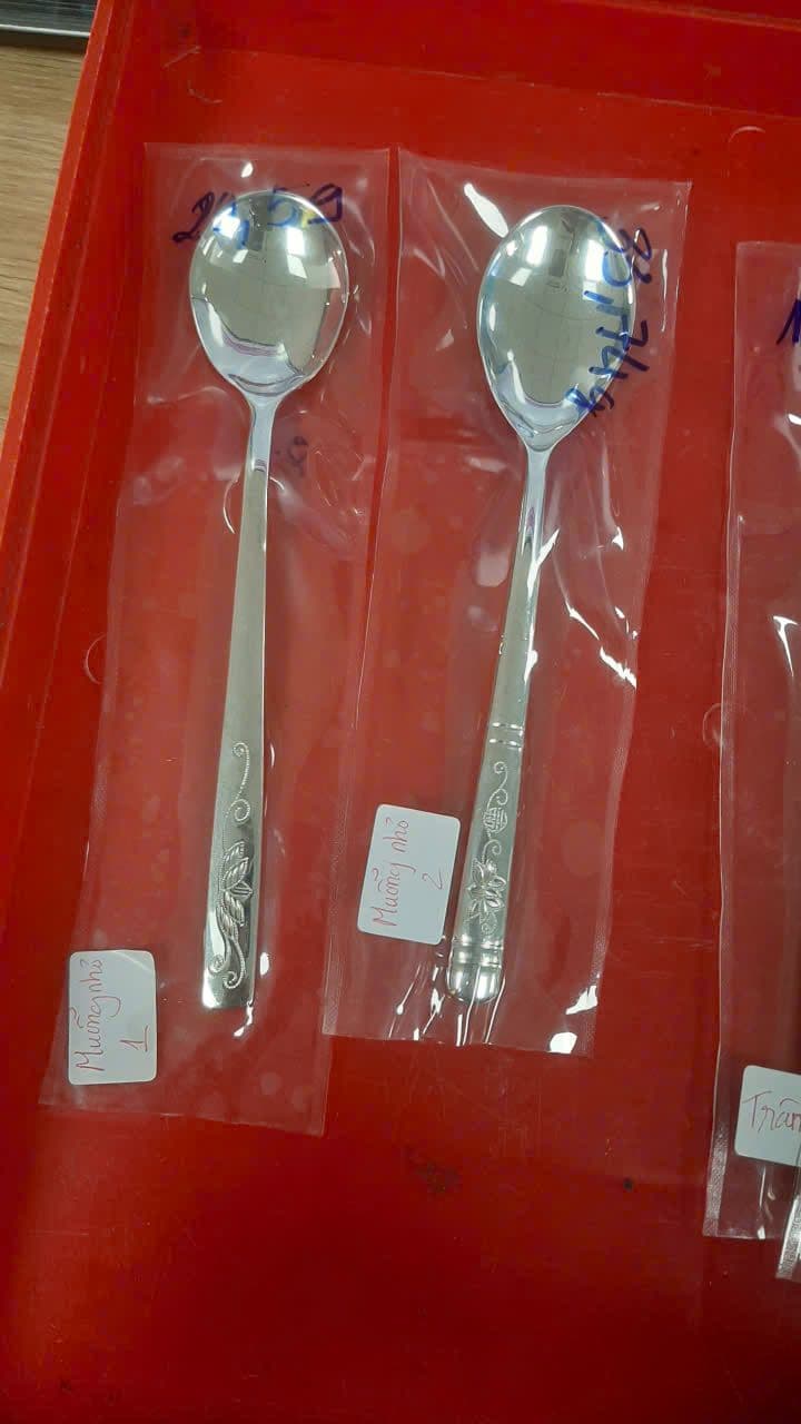 Thìa Bạc 999 Cán Dài Họa Tiết Hoa Lá ANCARAT