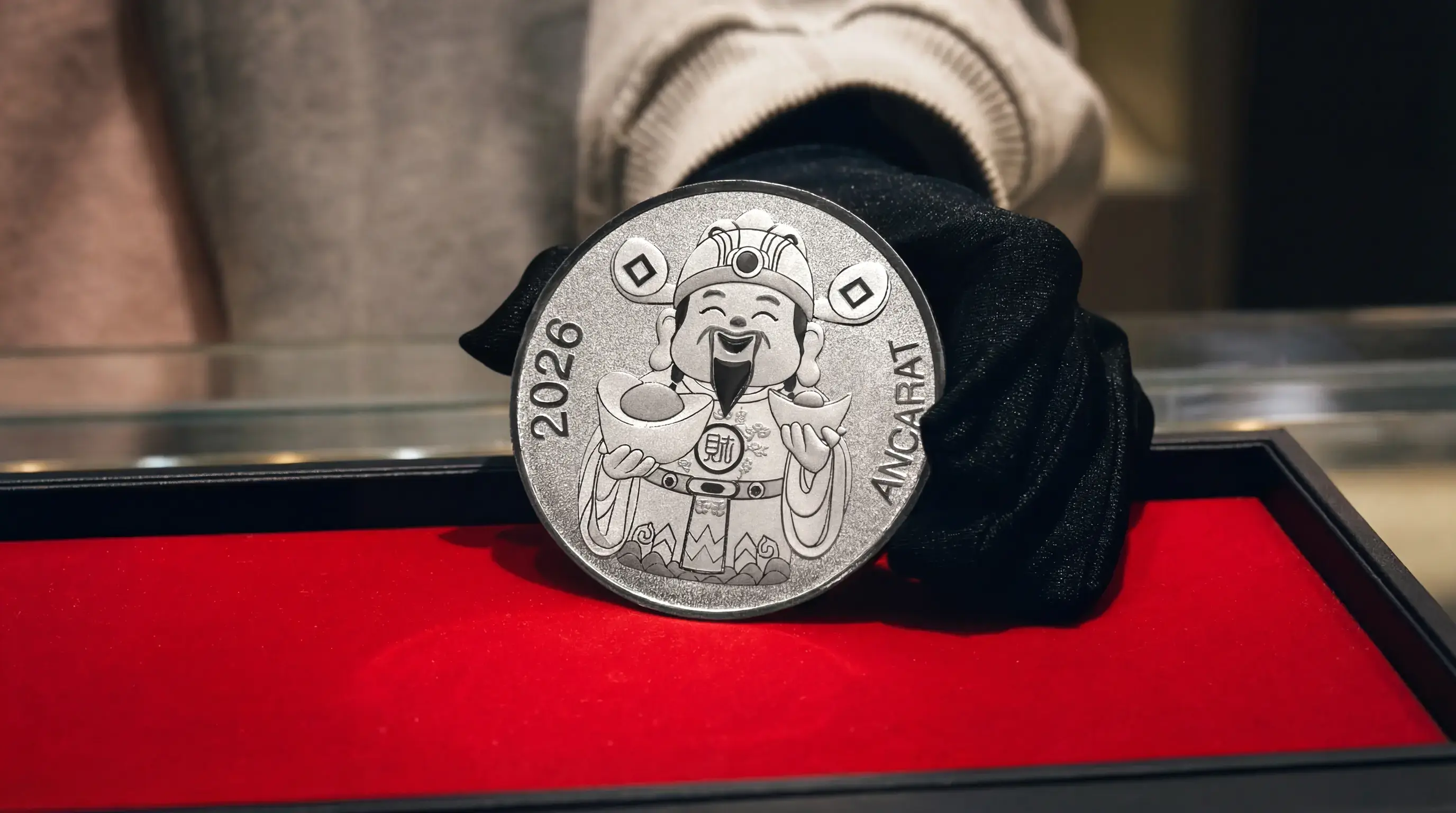 Bạc Thần Tài Vạn Phúc – lựa chọn tích sản vừa túi tiền, kết hợp giá trị vật chất và phong thủy.