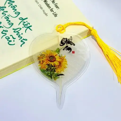 [ALBD2.Q252.00003A7] Lá Bồ Đề Thư Pháp Hoa Hướng Dương Bình An